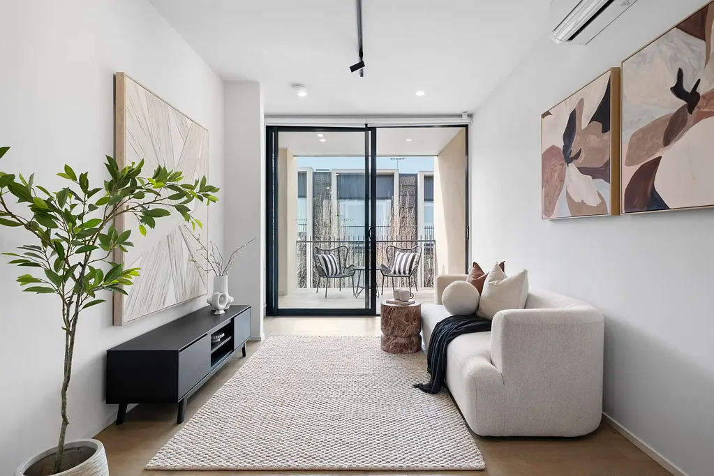 Alphington 2 Bedroom Modern Living Meets Outdoor Entertaining