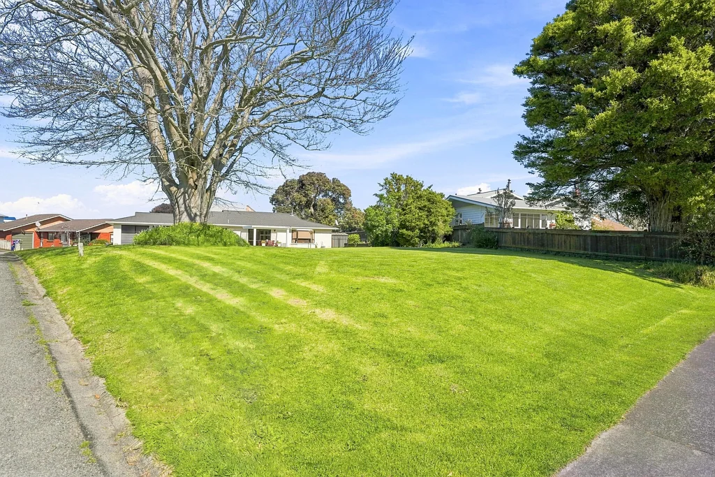 College Estate Here's your chance