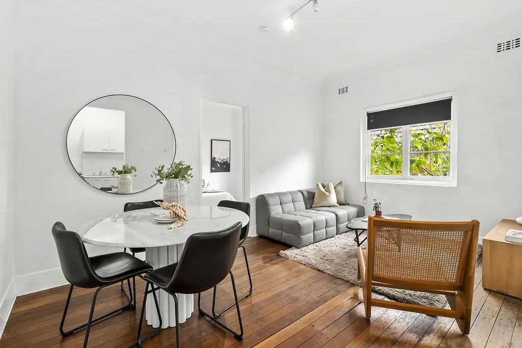 Chic Art Deco Gem with Vintage Charm