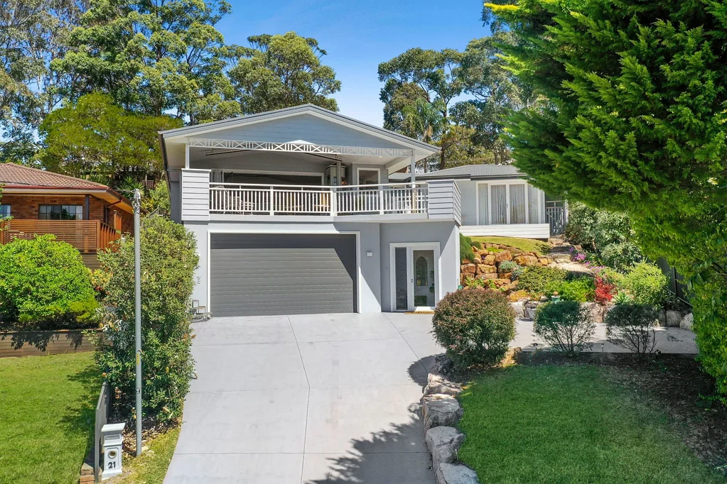 21 Treetops Crescent, Mollymook Beach, NSW 2539