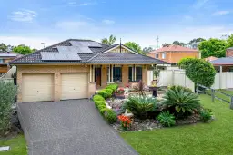 22 CHAPMAN CCT, Currans Hill