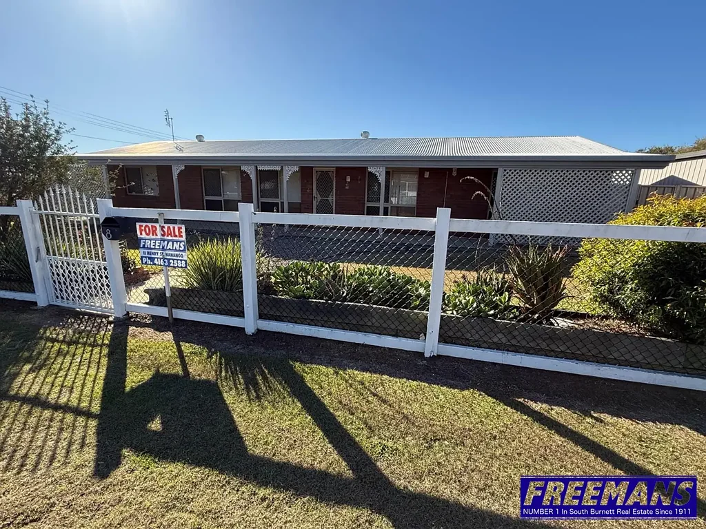 Nanango 3બેડરૂમ Low Set Family Home with Shed on 1,042m2