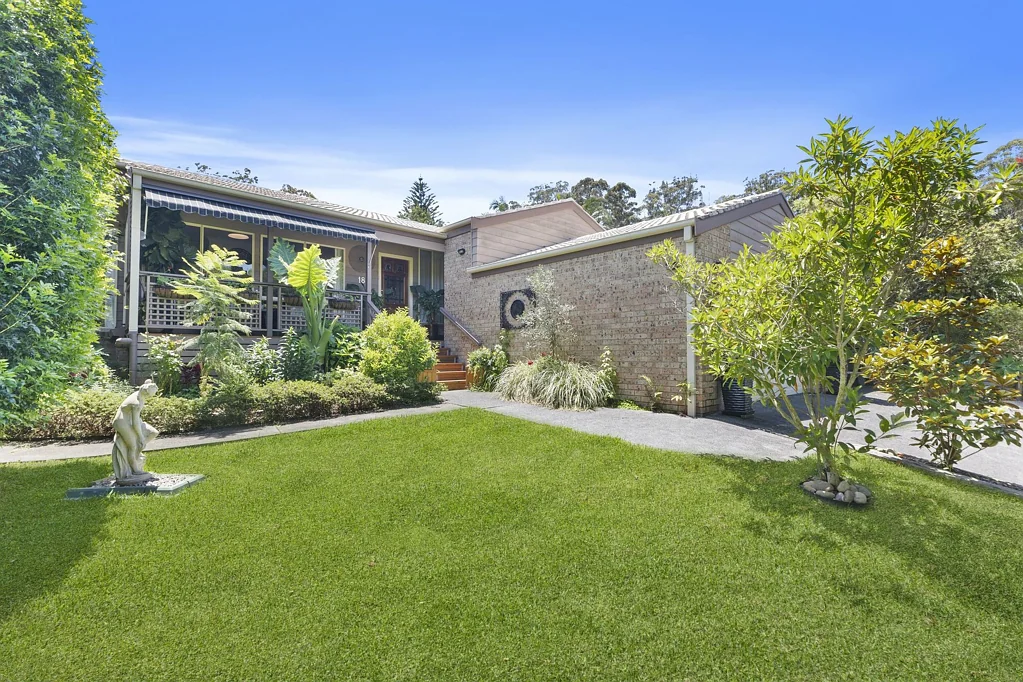 18 Stratford Park Drive, Terrigal, NSW 2260