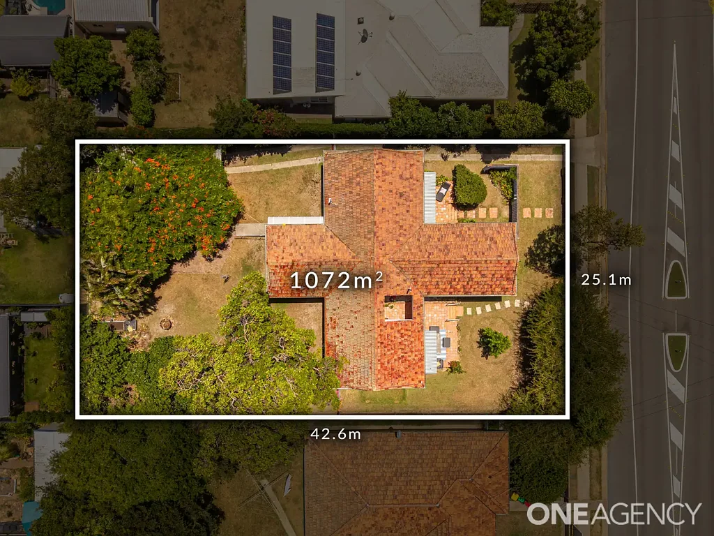 33 Sydney Street, Redcliffe, QLD 4020
