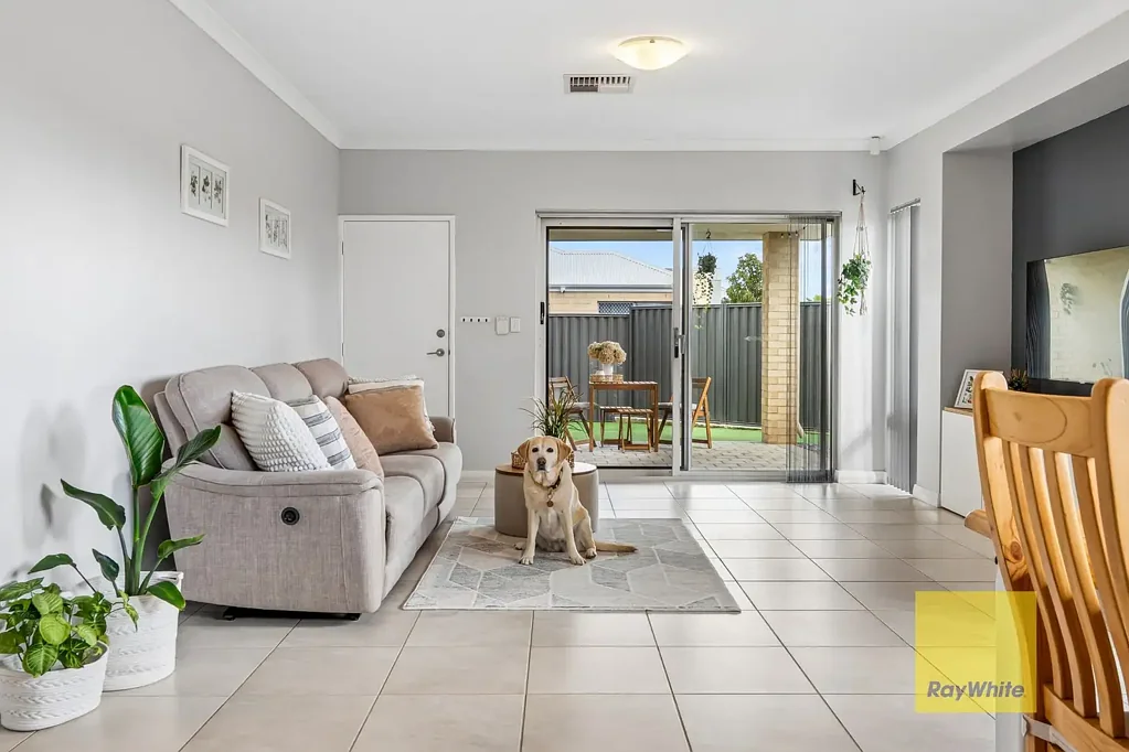 Aveley 3Kwarto 3X2 LOW MAINENANCE HOME IN AVELEY!