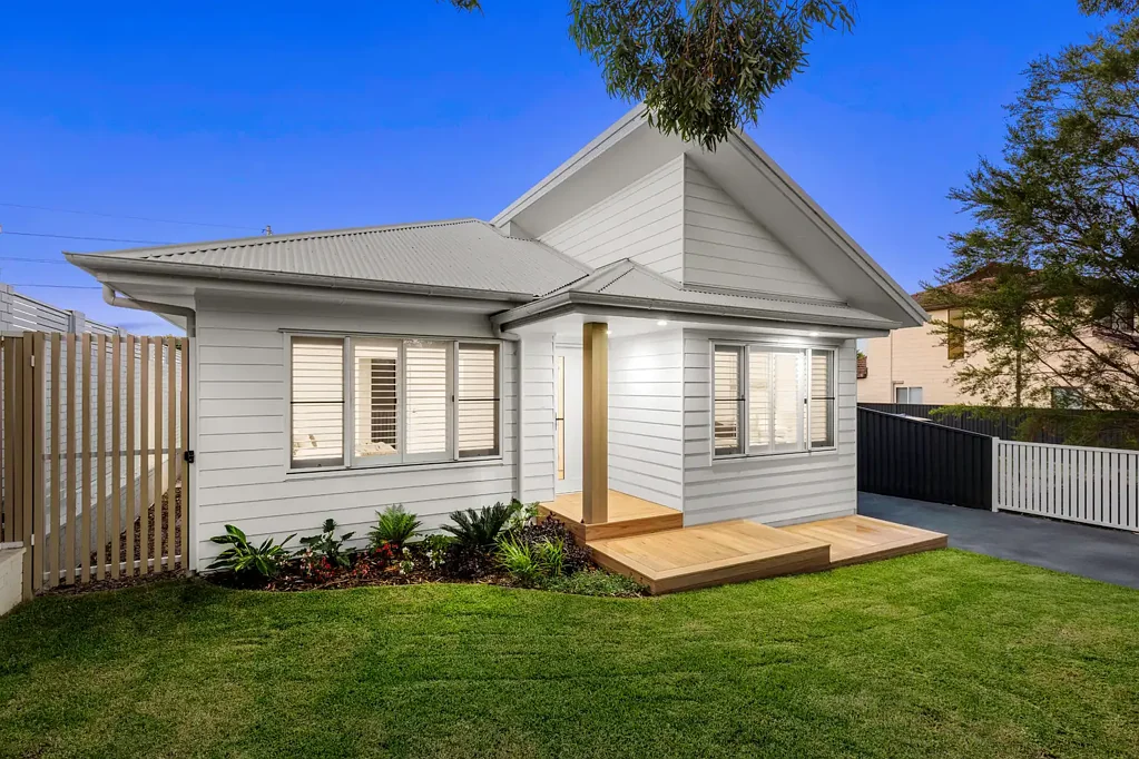 31 Tea Gardens Avenue, Kirrawee, NSW 2232