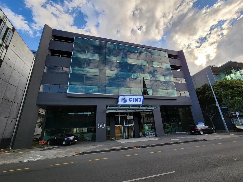 Grafton Savills - Grafton Floor with Options