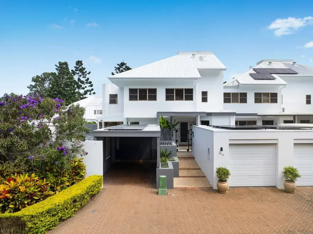Immaculately presented four bedroom family home in Royal Pines!