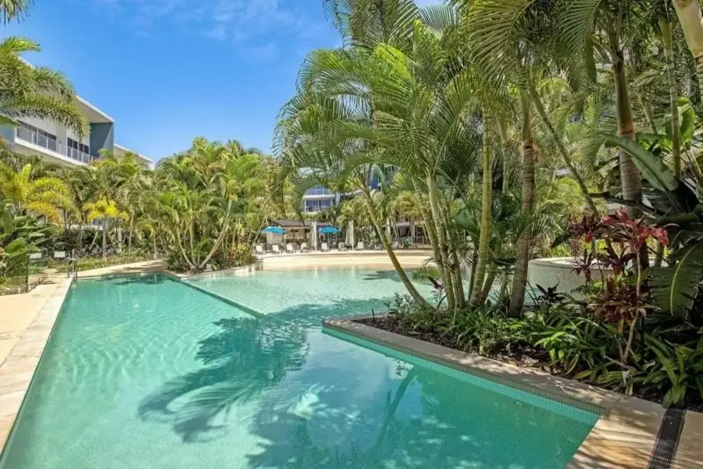 Hope Island 2房  AZZURA GREENS - ULTIMATE LIFESTYLE OPPORTUNITY
