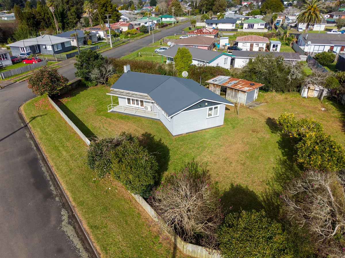 Kaikohe 3Kwarto New Roof - Polished Floors - 1,002m² Freehold