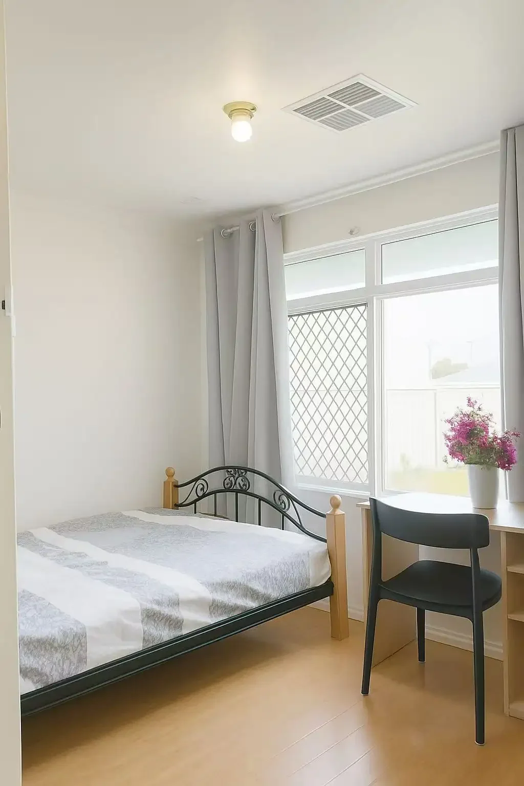 Rooms and Granny Flat for Rent in Cloverdale – Bills Included with set allowances