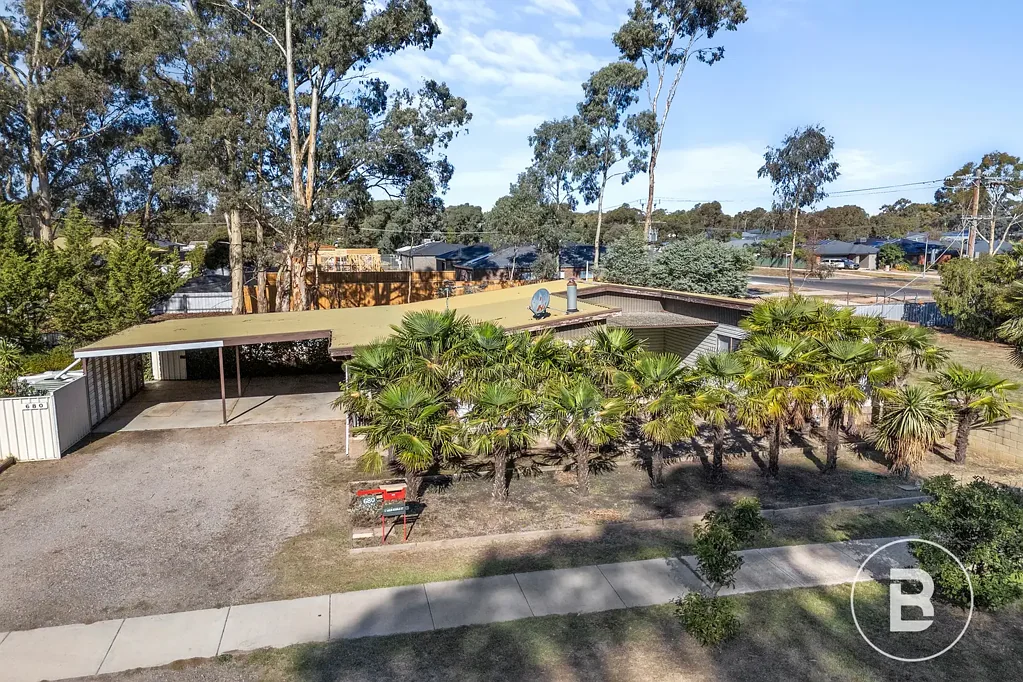 Huntly 3ਬੈੱਡਰੂਮ CHARMING COUNTRY LIFESTYLE ON OVER HALF AN ACRE