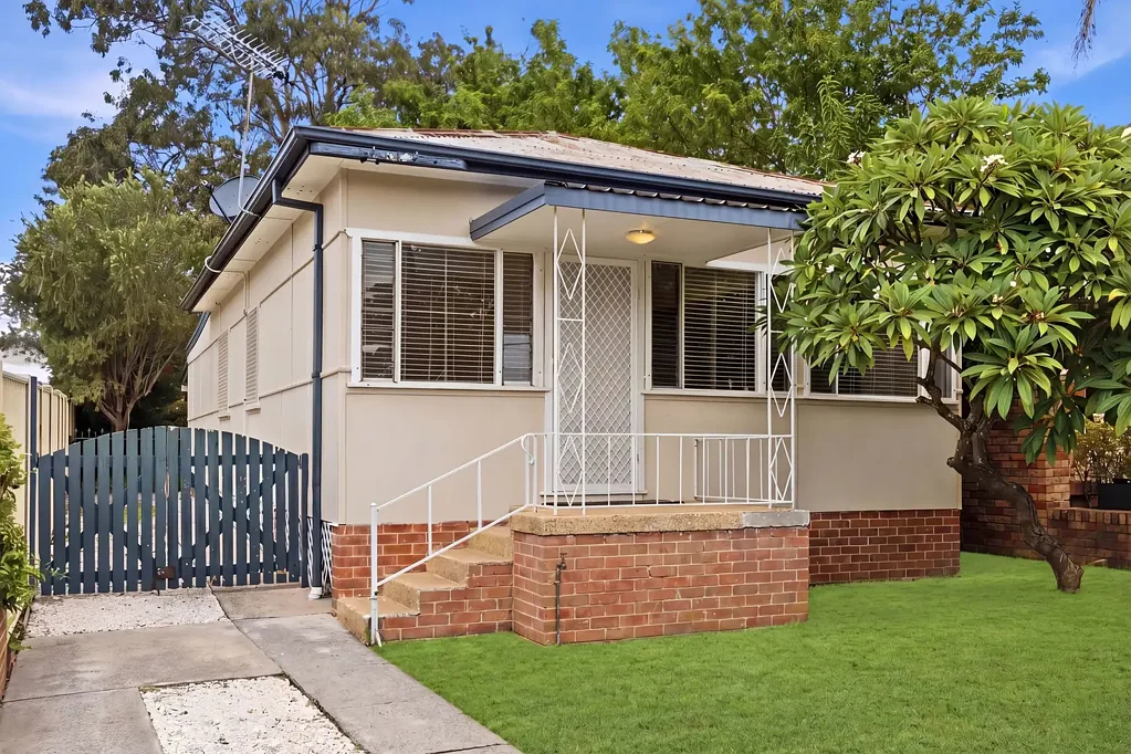 108 Railway Street, Woy Woy, NSW 2256