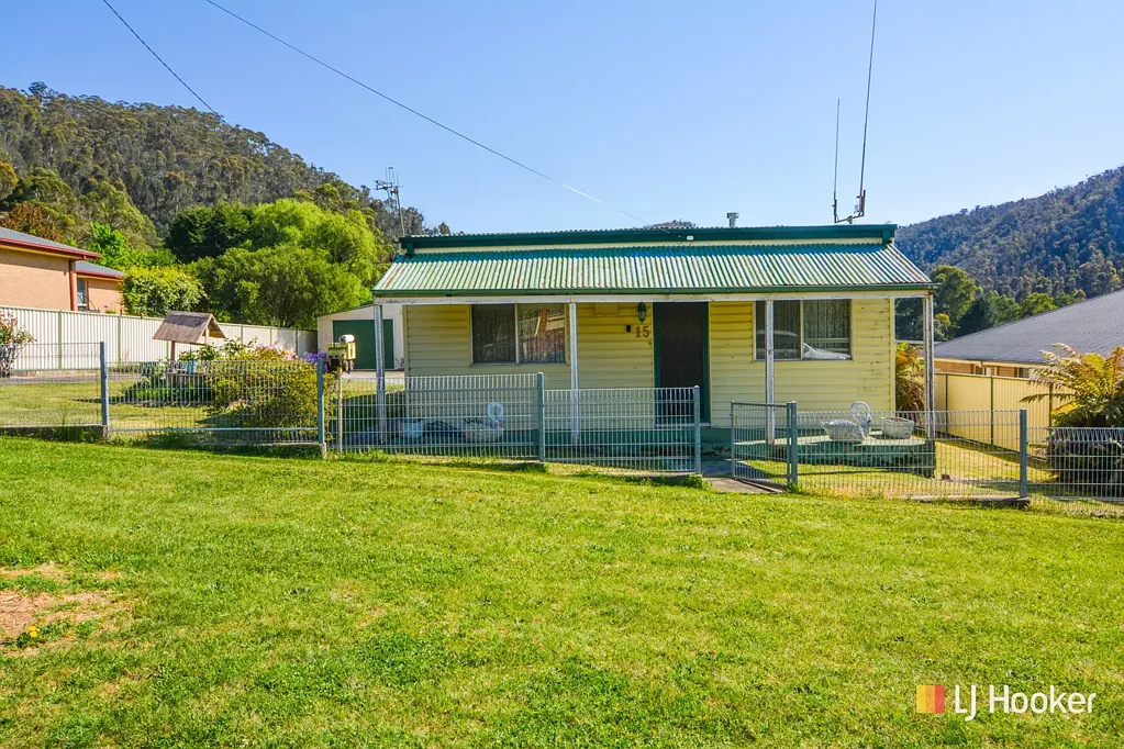 15 Busby Street, Lithgow, NSW 2790