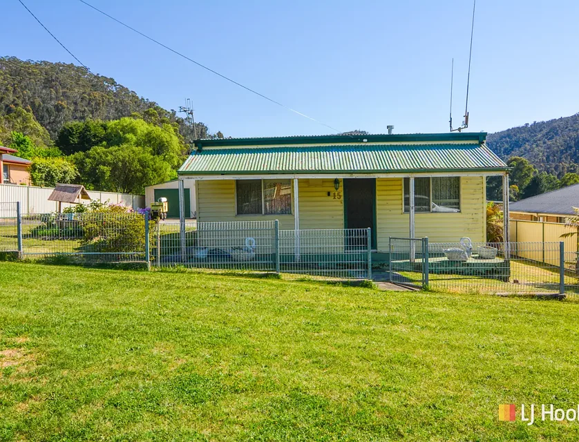 15 Busby Street, Lithgow, NSW 2790, 3 ਕਮਰੇ, 1 ਬਾਥਰੂਮ, House