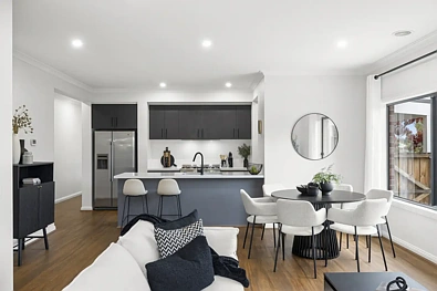 5 Silver Smith Drive, Kyneton, VIC 3444, 4房, 2浴, House