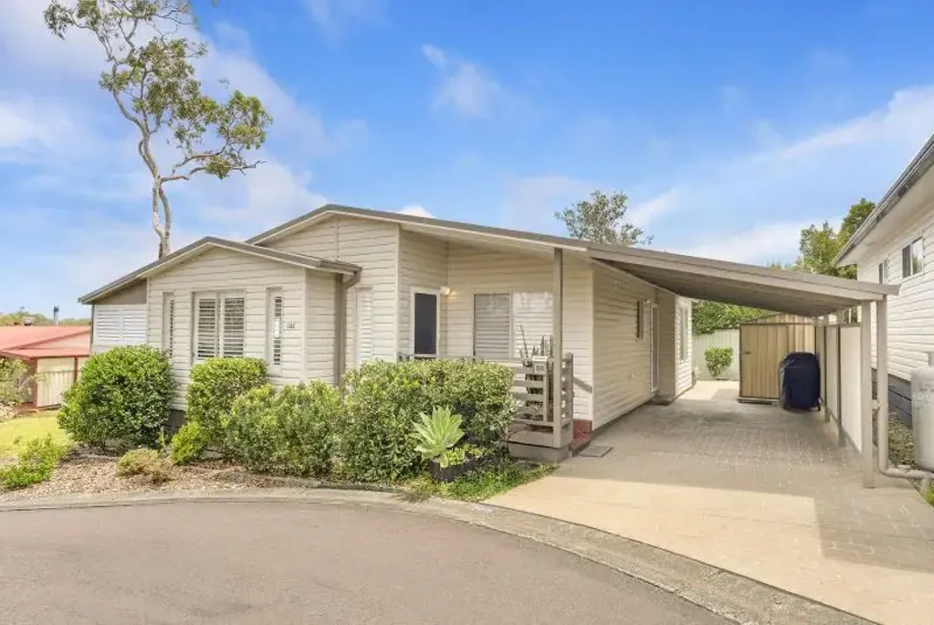 260/51 Kamilaroo Avenue, Lake Munmorah, NSW 2259