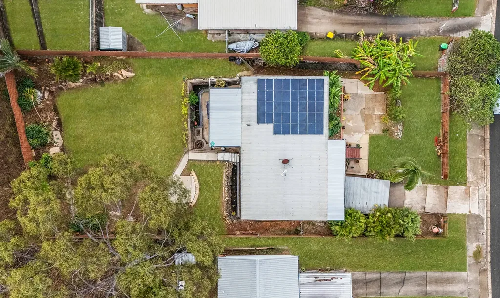 Toolooa 3部屋 Solid Block Home Backing onto Bushland