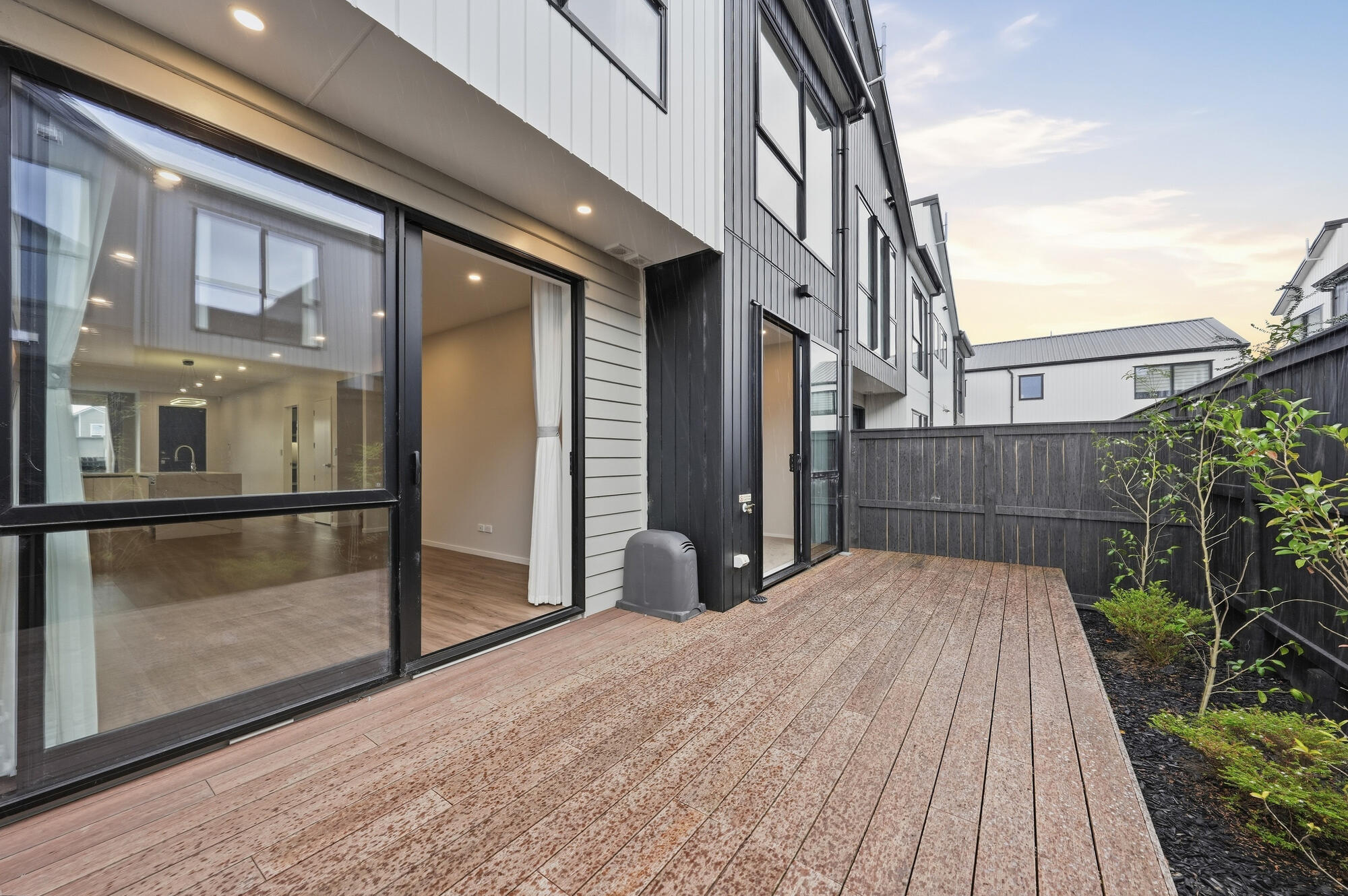 4 Mihi Lane, Hobsonville, photo 6