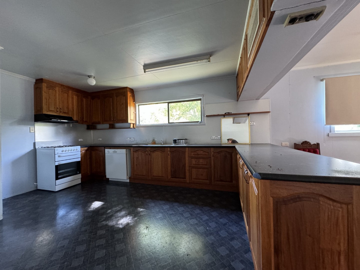 20 STUART ST, MONTO QLD 4630, 0 Bedrooms, 0 Bathrooms, House