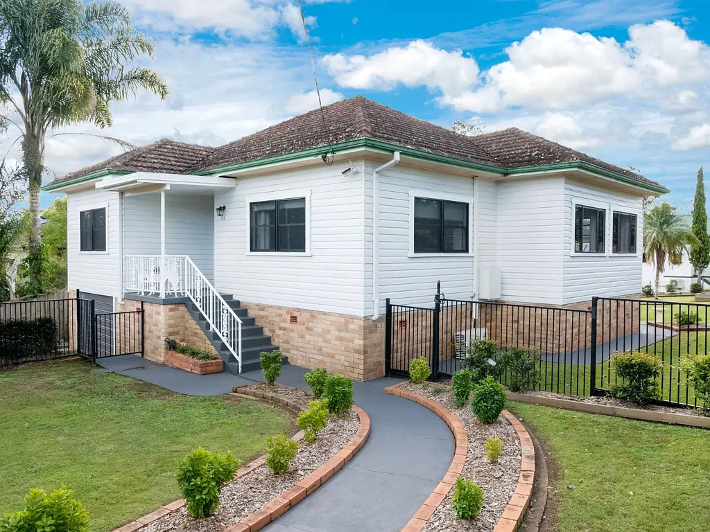 Lismore 4ਬੈੱਡਰੂਮ Convenience and Charm