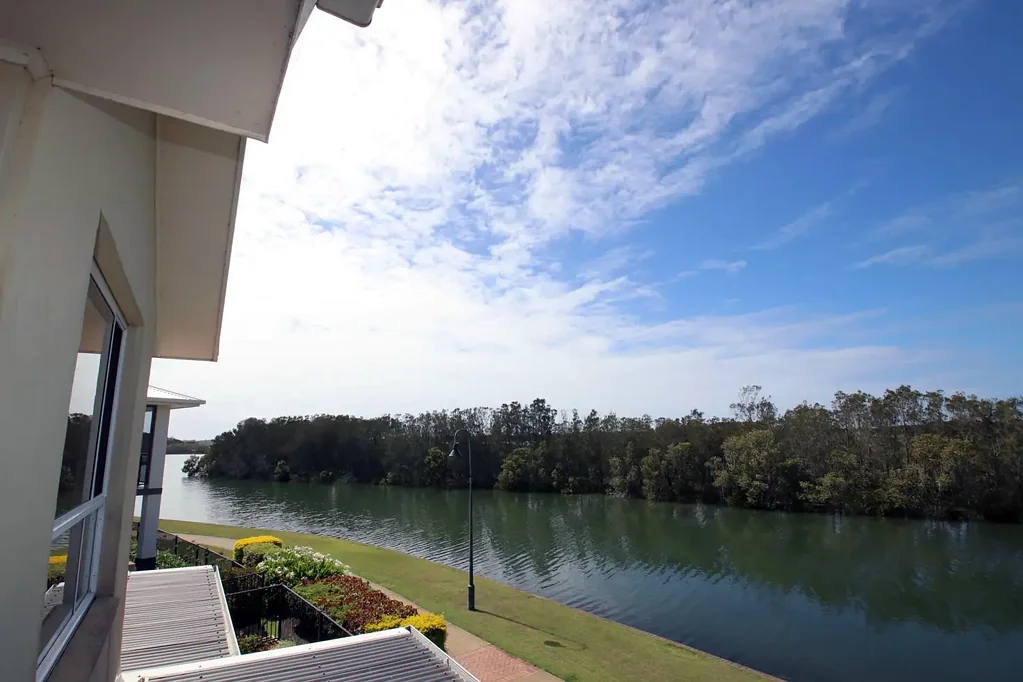 Harrington 3部屋 Affordable Waterfront living!