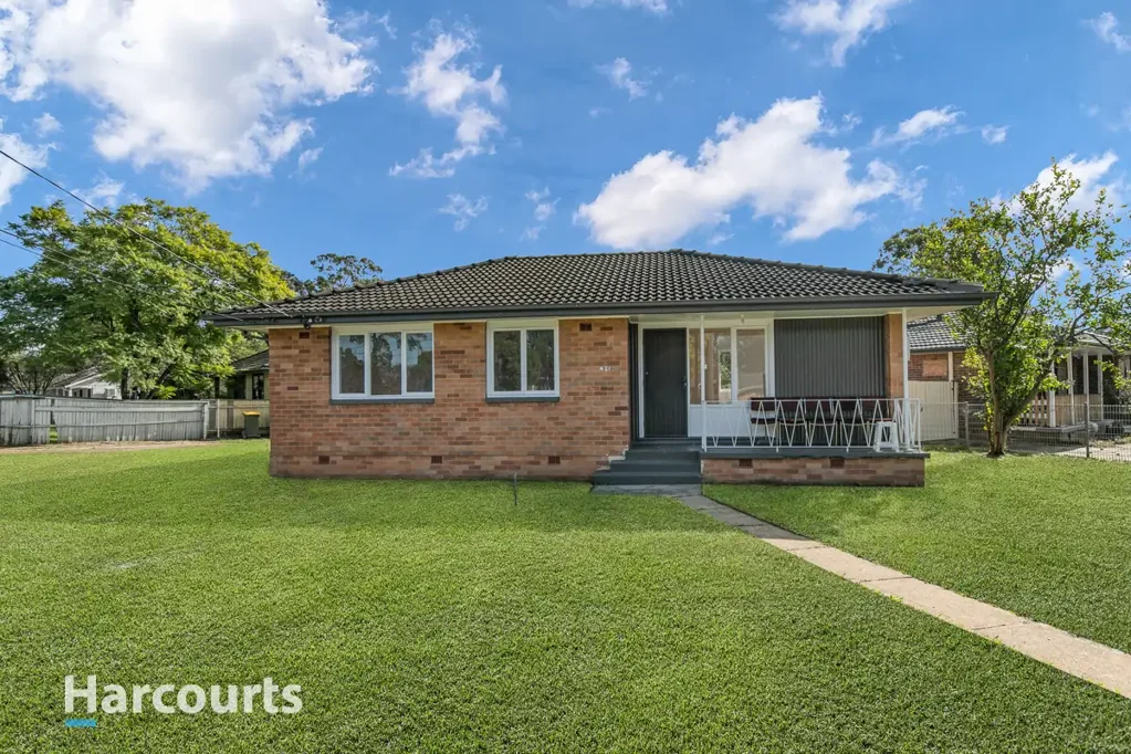 Lethbridge Park 3غرفة نوم Fully Renovated Corner Block Opportunity with Granny Flat Potential (STCA)!