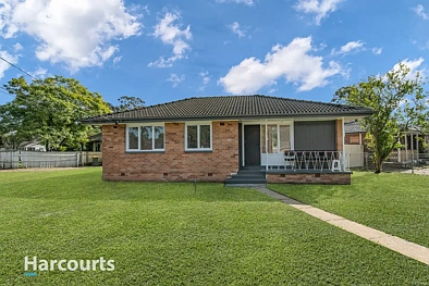 Lethbridge Park 3 Bedroom Corner Block Duplex Opportunity (STCA)