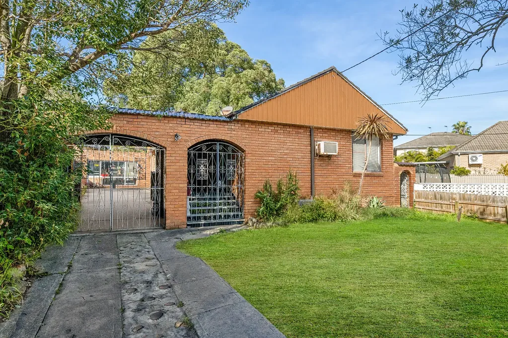 Greenacre 3Zimmer Elevated Family Living in a Quiet Cul-de-Sac Setting