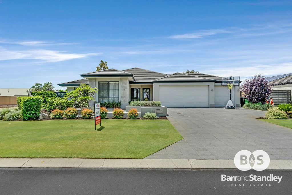16 Chestnut Boulevard, Millbridge, WA 6232