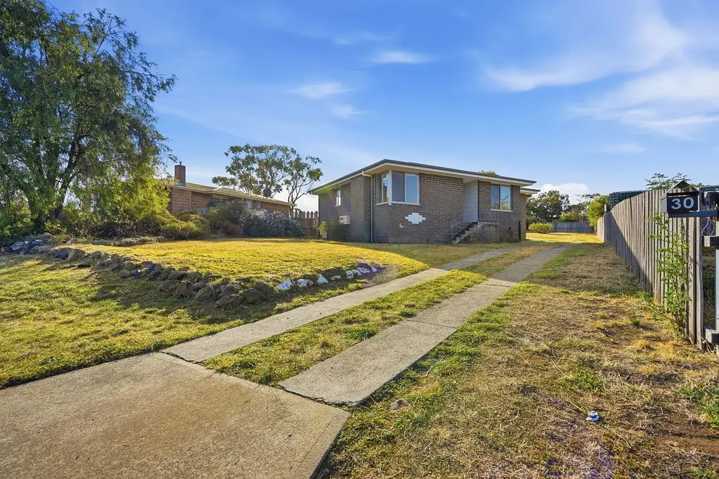 Spacious Family Home with a Large Backyard