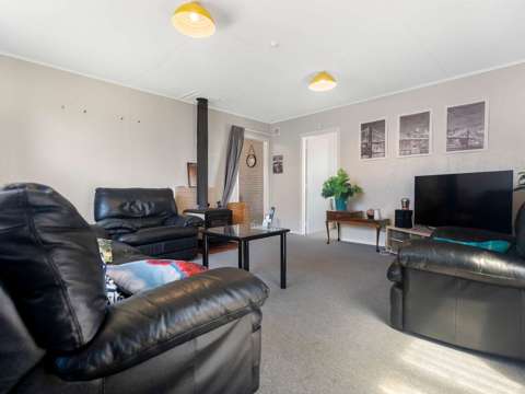 Turangi 3房  Affordable 3 Bedroom – great rental potential.