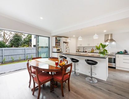 5A Aokautere Drive, Aokautere, Palmerston North City, 3部屋, 2バスルーム, House