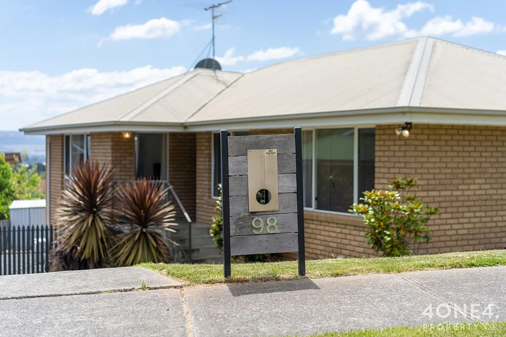 98 Branscombe Road, Claremont, TAS 7011
