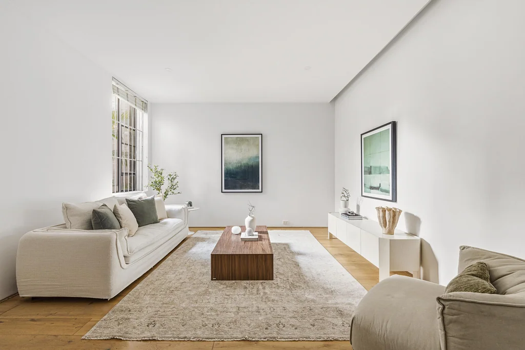 Randwick 2 Slaapkamer Boutique Art Deco Living with House-Like Proportions