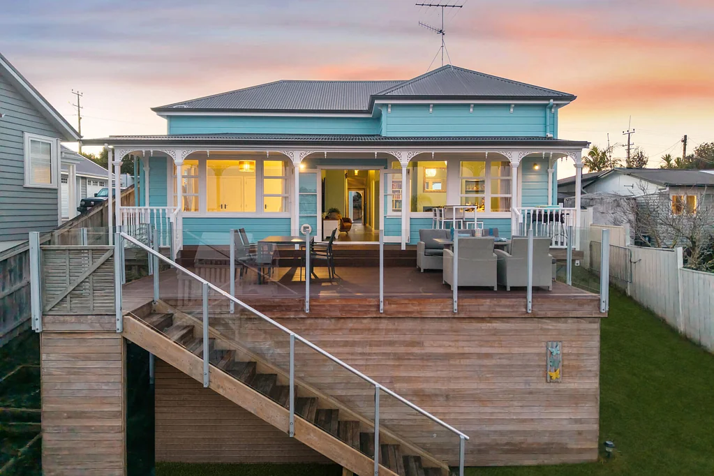 Tindalls Beach 4બેડરૂમ 1950s Coastal Villa | Timeless Charm & Sea Views