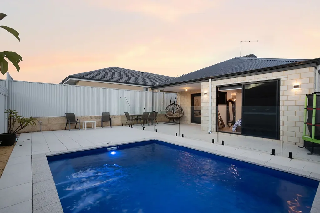 13 Mandalay Approach, Eglinton, WA 6034