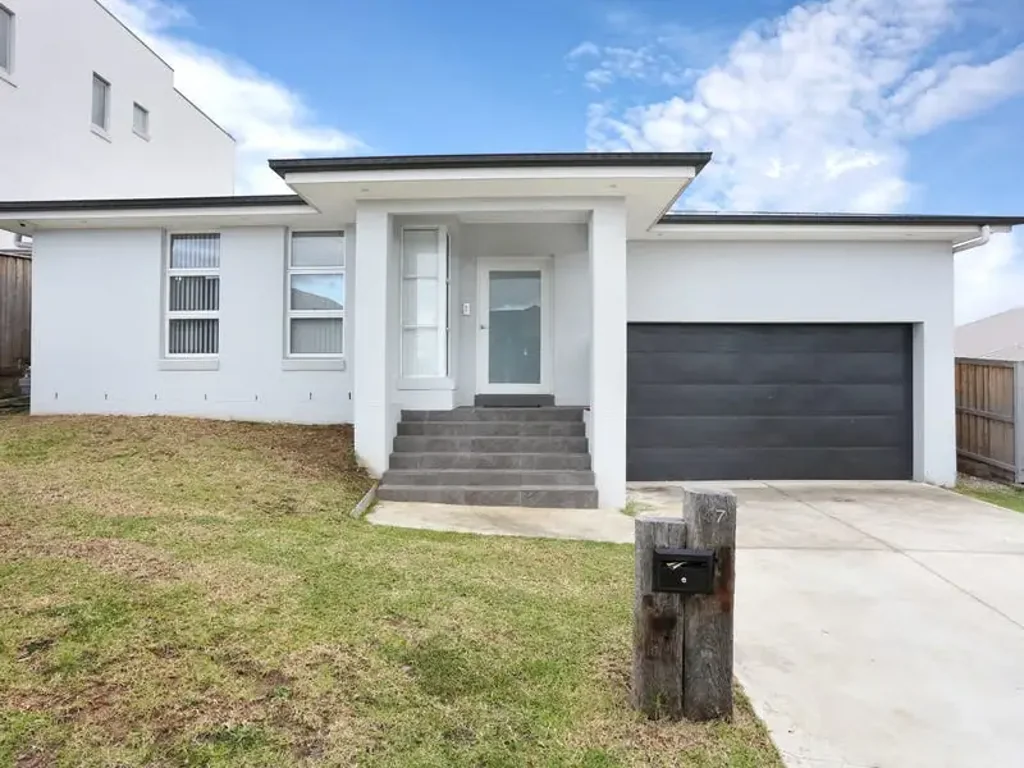 Stylish Family Home in Campbelltown