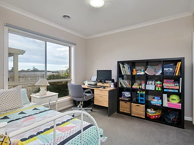13 Rowan Walk, Drouin, VIC 3818, 2 slaapkamers, 1 badkamers, House