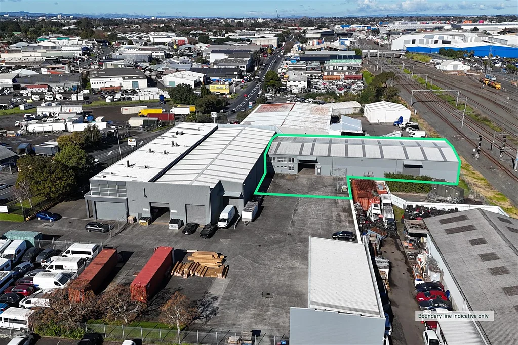 Otahuhu CBRE | Functional 959sqm Racked Warehouse