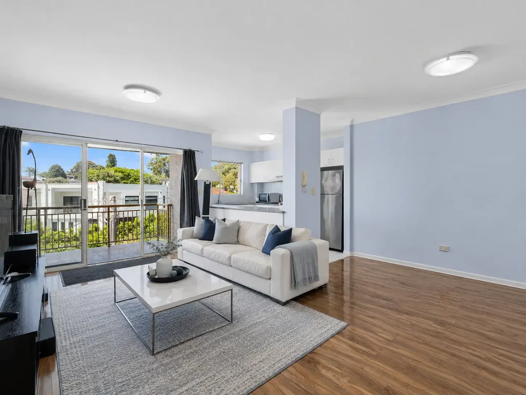 Private Top Floor Apartment