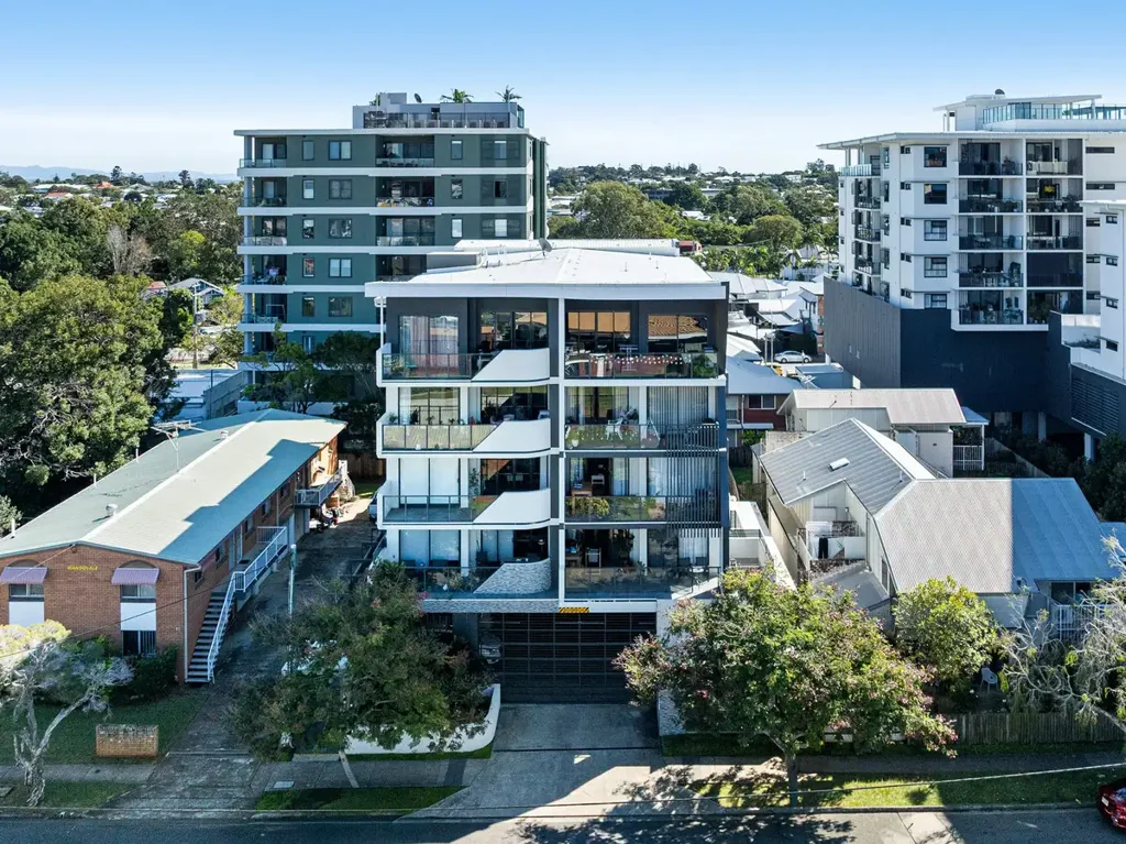 Wynnum 3Kwarto Beautiful Bayside Living in a Lifestyle Precinct