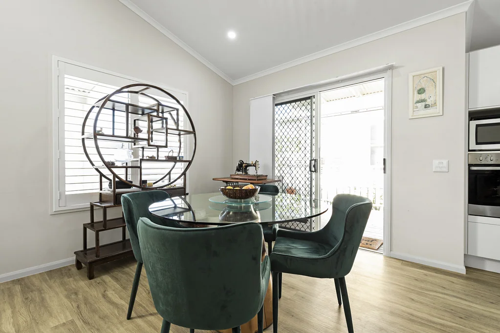 Lake Conjola 2 Bedroom Premium Location - Bright, Modern Living
