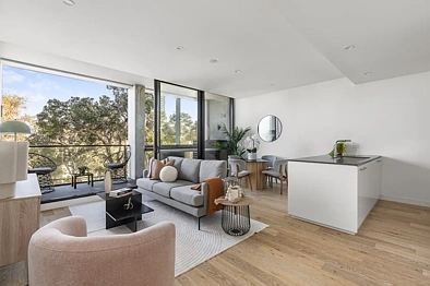 St Kilda 2 Slaapkamer Space and Style in a Leafy St Kilda Setting