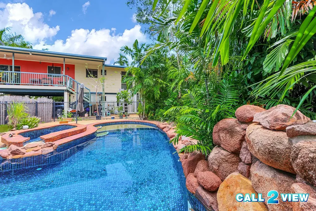 Nakara 4Kwarto Tropical Elevated Home with Pool & Shed