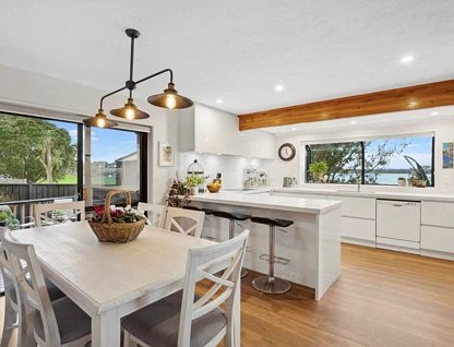 20 Dalmahoy Place, Wattle Downs, Manukau City, 5房, 2浴, House