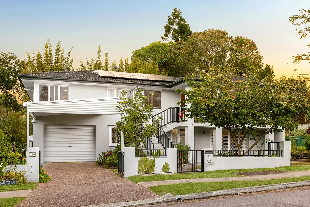 Lutwyche 4બેડરૂમ Multi-Generational Living on the Doorstep of Windsor & Grange/Great Investment