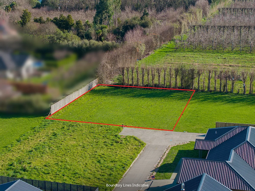 Greytown  Orchard outlook, Village convenience