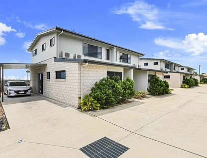 Unit 5 & 6/27-29 Madsen Road, Urraween, QLD 4655, 4 ਕਮਰੇ, 4 ਬਾਥਰੂਮ, Apartment