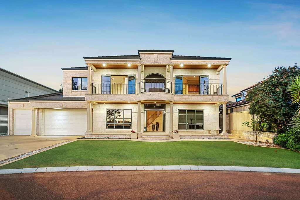 627 Burns Beach Road, Iluka, WA 6028